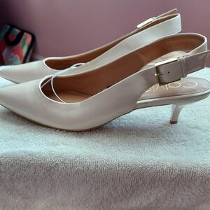 Calvin Klein Slingbacks 10M